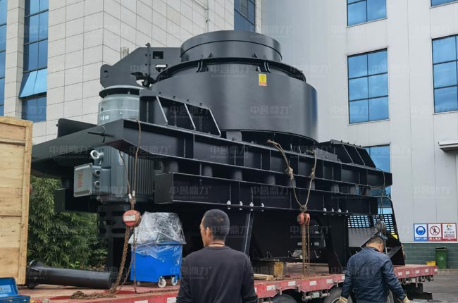 沖擊式制砂機發(fā)貨現(xiàn)場