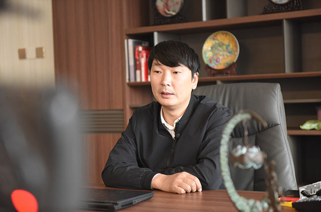 中譽鼎力山東大區(qū)經(jīng)理李觀本 中譽鼎力山東大區(qū)經(jīng)理李觀本