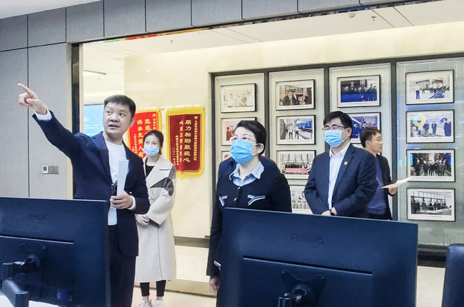 實地調(diào)研中譽鼎力綠色建材工業(yè)互聯(lián)網(wǎng)大數(shù)據(jù)中心