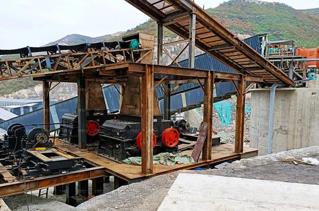 山西省晉中DLZSJ1218雙轉(zhuǎn)子制砂機使用現(xiàn)場