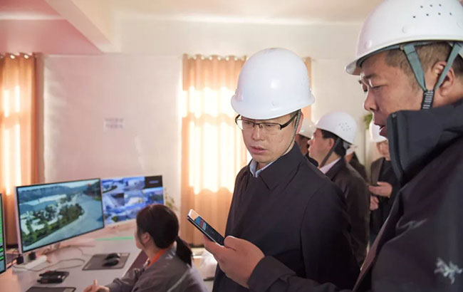 �F���~�ʭh(hu��n)���־��L������һ���W�R���u(y��)���������{(di��o)��