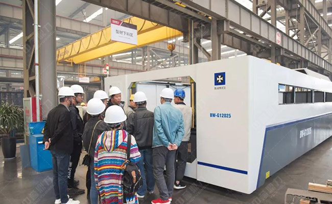 ���^���u�������ܻ�һ�w���a܇�g���߾��˼ӹ��O��