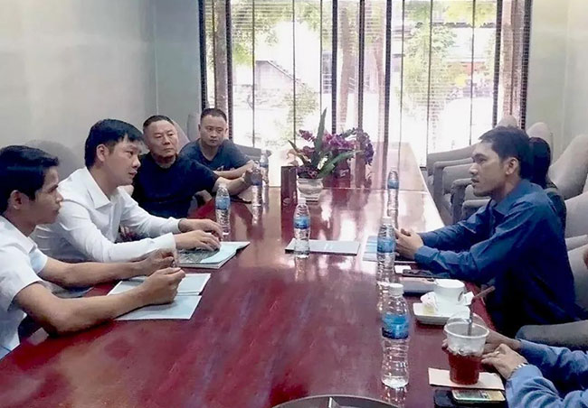 ���u(y��)��������կ����(w��)��������������һ��һ·�����O(sh��)