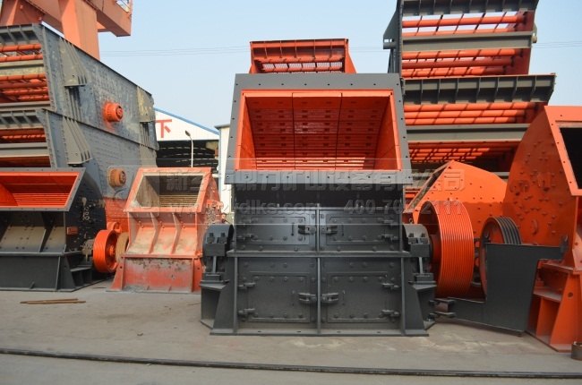 大產(chǎn)量錘式破碎機新鄉(xiāng)鼎力圖1
