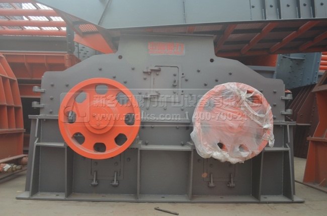 ʯ����ɰ�Cе�������c�r����P(gu��n)ϵ