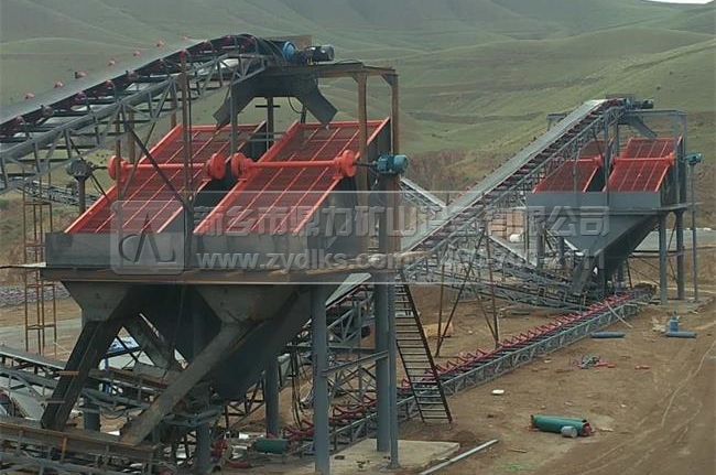 振動篩安裝使用現(xiàn)場