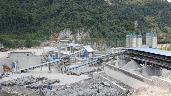 �r�a(ch��n)800��ʯ�ϏS