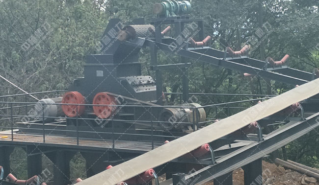 石料廠制砂機(jī)客戶應(yīng)用現(xiàn)場