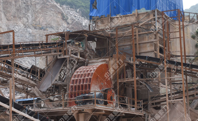 破碎機(jī)使用現(xiàn)場