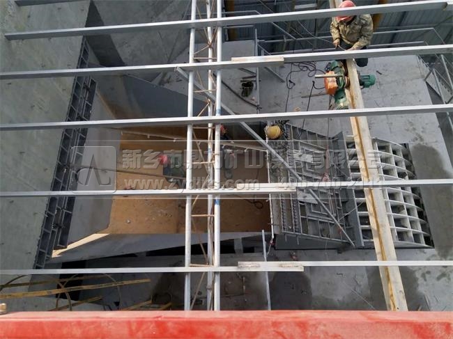 低碳環(huán)保錘式破碎機