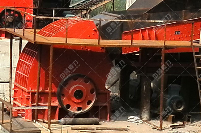 河南許昌禹州均昌建材時(shí)產(chǎn)600噸石料生產(chǎn)線主機(jī)破碎