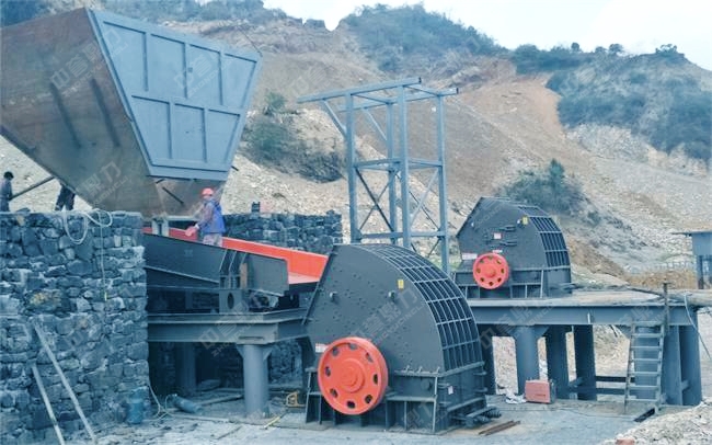 即將投產(chǎn)的石子廠現(xiàn)場(chǎng)