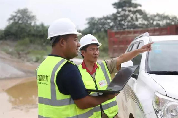 ����(w��)�N�۽�(j��ng)�����A܊�����b�ۺ󹤳̎��������ڽ�����ͨ