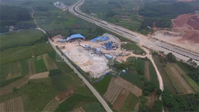 �ϻ��X��ʯ��(ch��ng)���ĈD