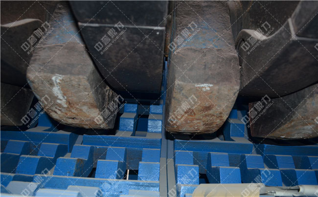 磕石頭機(jī)內(nèi)部結(jié)構(gòu)