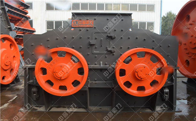 錘式打砂機,時產(chǎn)120-150方砂子