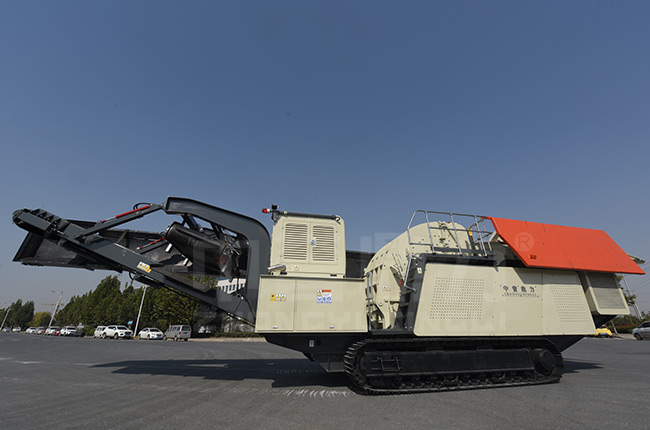 廢棄混凝土的克星—移動(dòng)式破碎機(jī)篩分站 廢棄混凝土的克星—移動(dòng)式破碎機(jī)篩分站