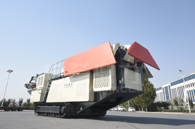 關(guān)于移動(dòng)式破碎機(jī)都是黑科技的優(yōu)點(diǎn)分析 關(guān)于移動(dòng)式破碎機(jī)都是黑科技的優(yōu)點(diǎn)分析